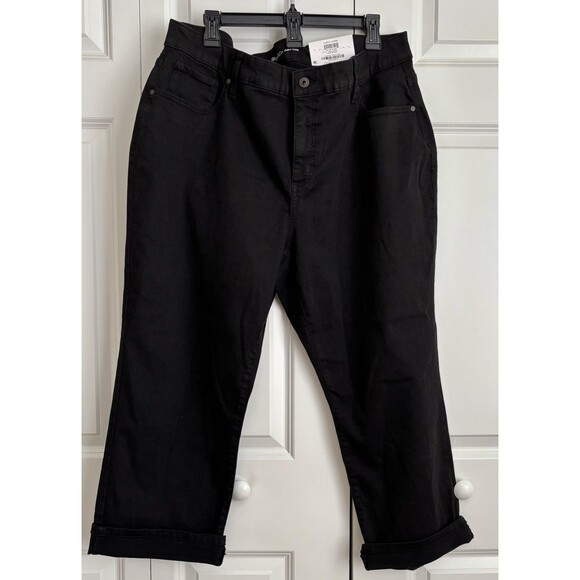 STYLE & CO WMEN'S PANTS CURVY CAPRI BLACK PLUS SIZE 18W/ 20W SLIMMING POCKET - Picture 1 of 11